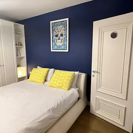 Double Apartamento Tirana